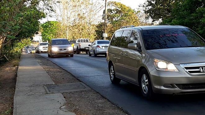 Cuerpos de la abuela, madre e hija son trasladados hasta la Basílica Don Bosco