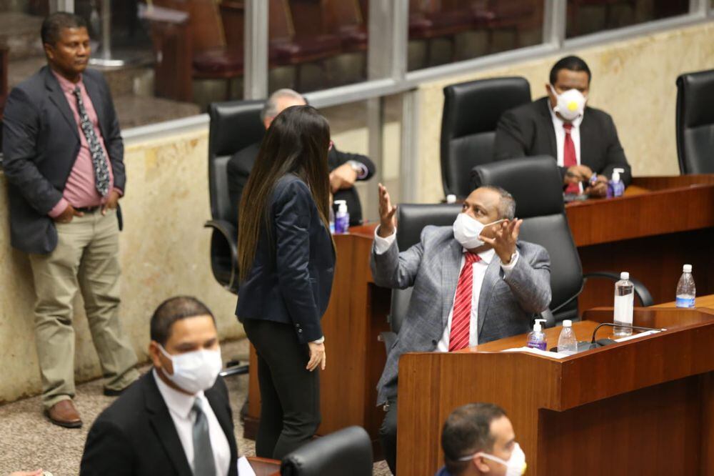 Cuidado. Diputados sesionarán a la medianoche de este viernes