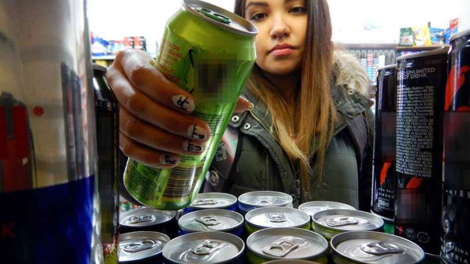 Estudio demuestra impacto negativo de las bebidas energéticas en la juventud