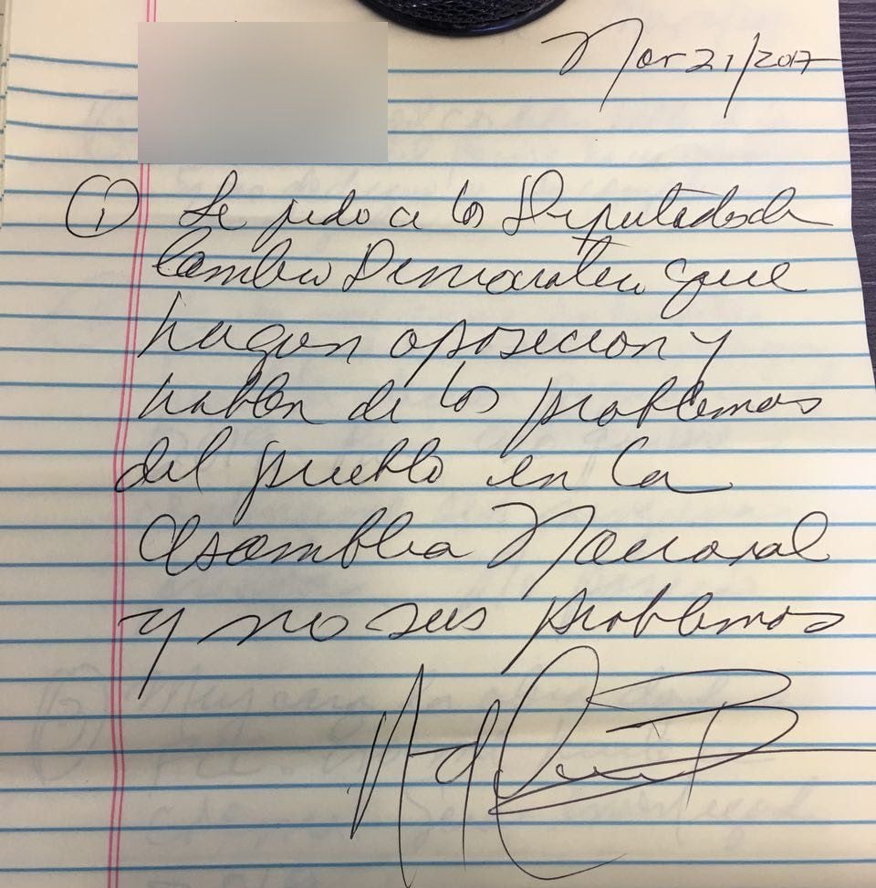 ¡WA! Ricardo Martinelli envía directrices a sus diputados con carta a mano