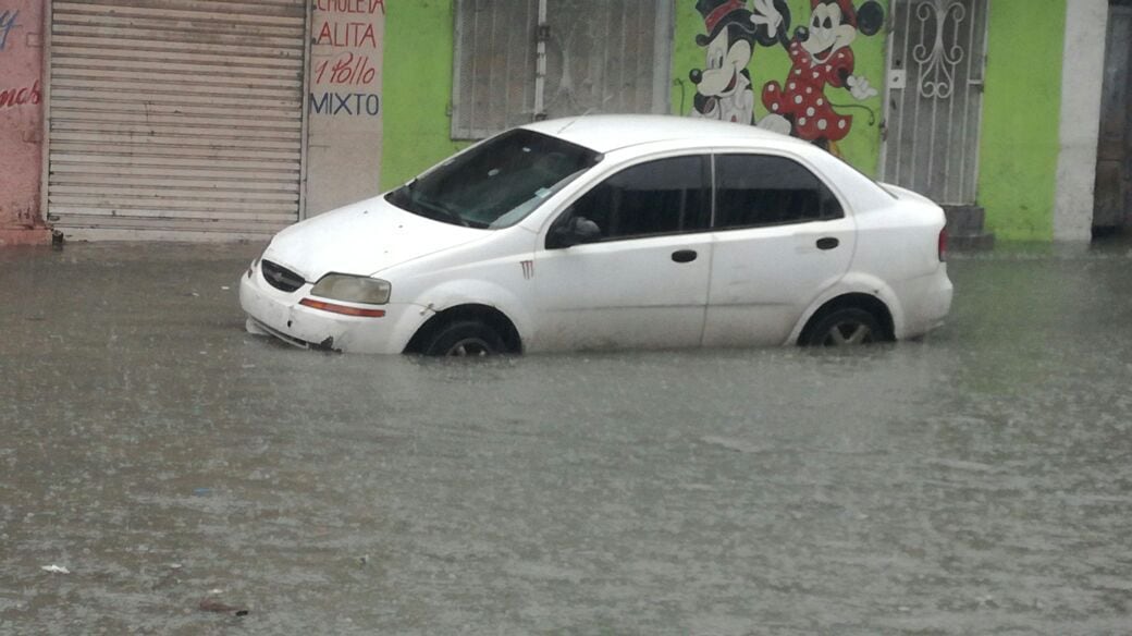 Colón se inunda por fuertes lluvias