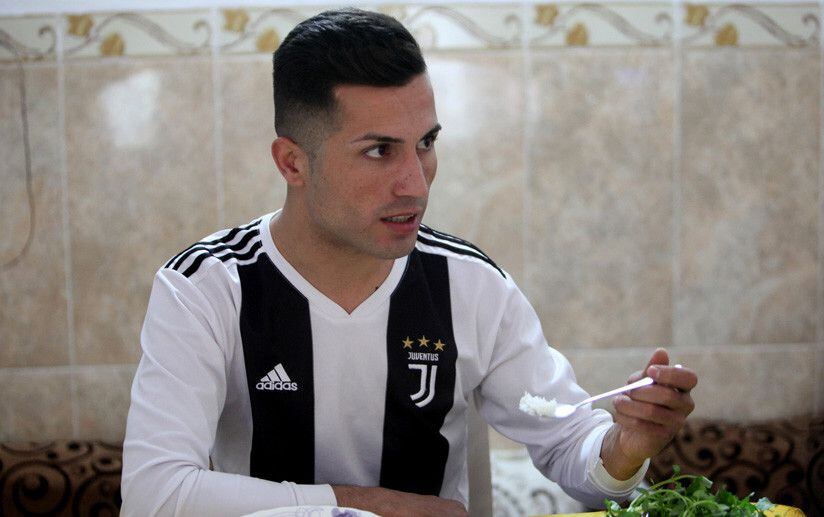 No estás viendo doble. Sujeto es idéntico a Cristiano Ronaldo
