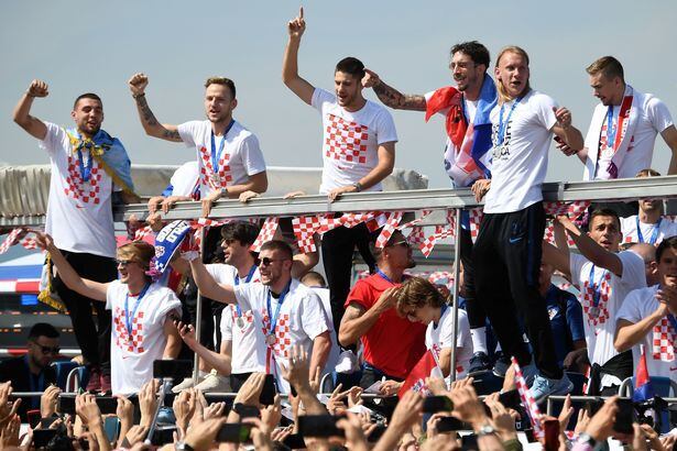 El delantero croata Kalinic sigue en polémica y rechaza medalla que dice no ganó