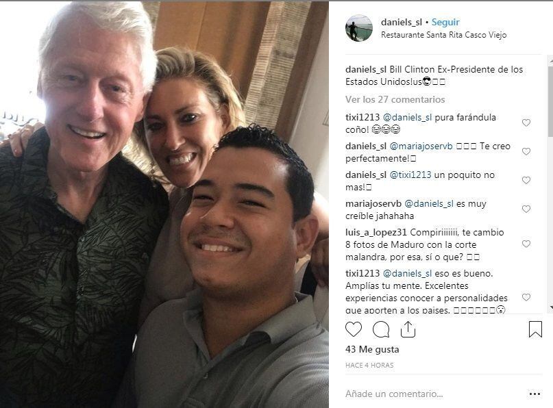 Bill Clinton en Panamá, se toma selfies en el Casco y se reúne con Varela. Video