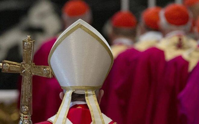 Nuncio apostólico en Francia es investigado por presunta agresión sexual 
