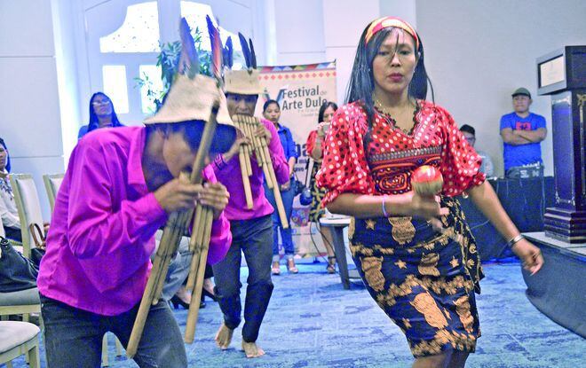 Indígenas panameños celebran el 'V festival de arte dule'