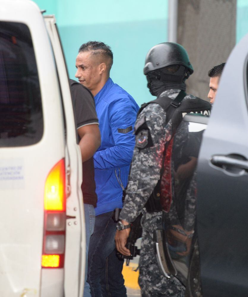 Según cabecilla ‘El Gallero’ vive un sistema de tortura al ser trasladado de Punta Coco a Plaza Ágora