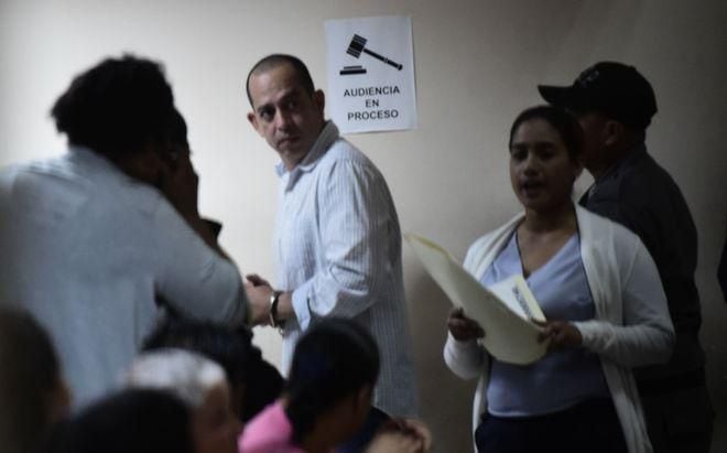 'Al padre Cosca le podrían imputar cargos'