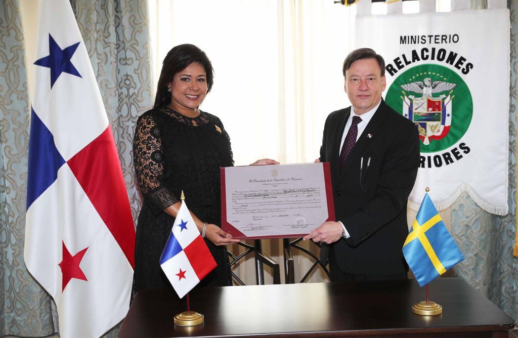 Periodista es la nueva Cónsul General Honoraria del Reino de Suecia en Panamá