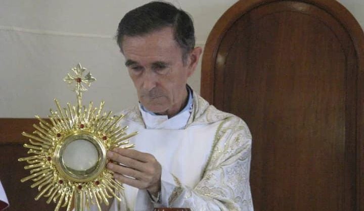 Fallece el párroco Fray Arteta.Estuvo con El Chorrillo en su momento más difícil