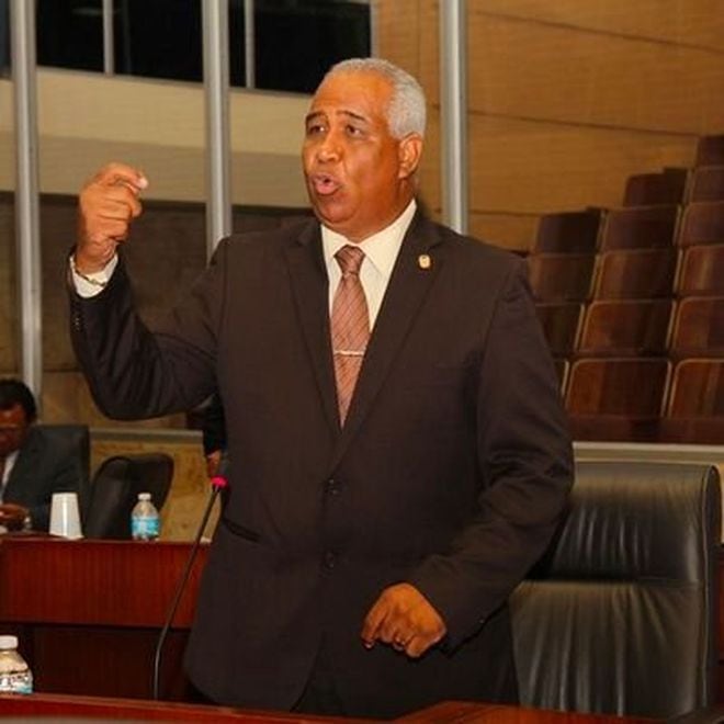 Le aplicaron guarómetro a diputado que atropelló a niña que murió en Colón