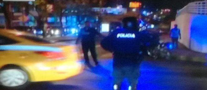 Tiroteo en pleno semáforo de la 12 de Octubre