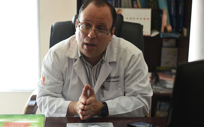 El Preguntón abordó al polémico doctor Fernando Castañeda