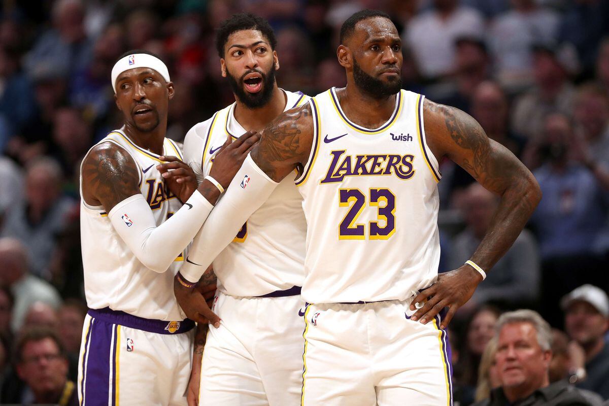 Lakers retoman la senda del triunfo gracias a LeBron y Davis