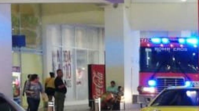 Niña de 4 años queda atrapada en escalera eléctrica en Los Andes Mall