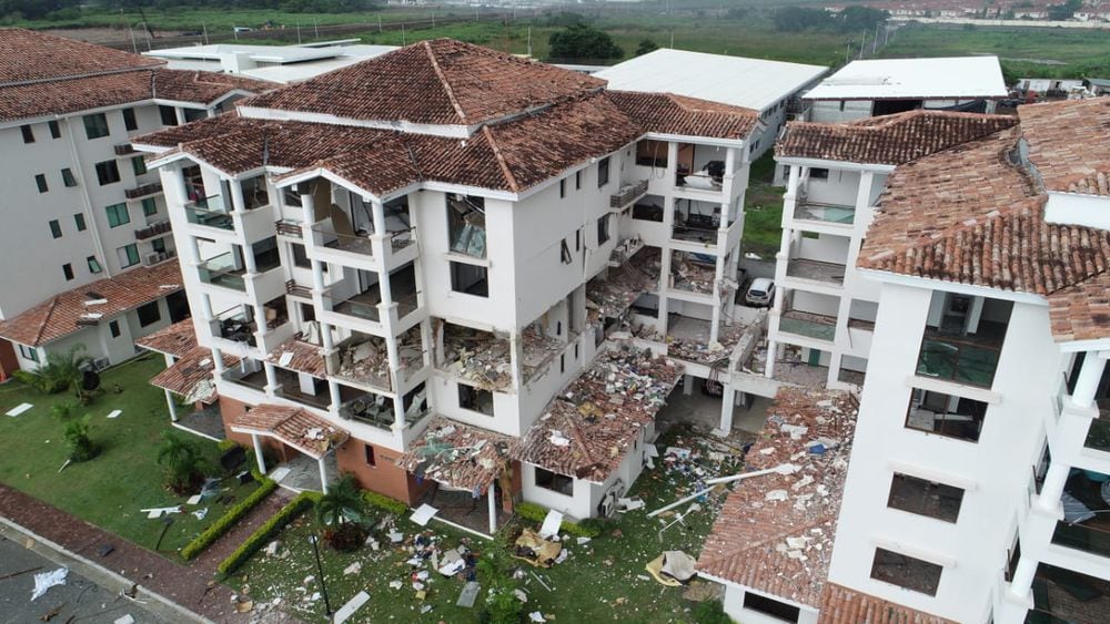 Niño quemado en la explosión del PH Costamare ya ve TV. Su madre empieza a despertar