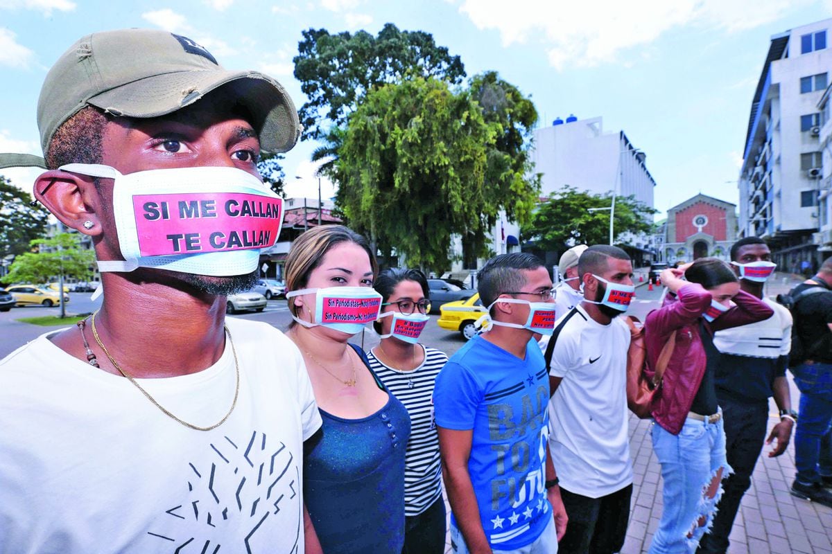 Martinelli sigue hostigando a periodistas en Panamá