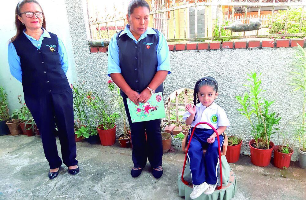 Seis escuelas privadas rechazaron a Lunna por su discapacidad. Entérate por qué 
