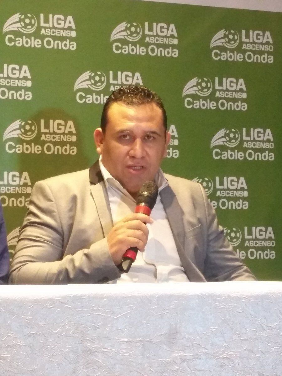 Enfrasque en la Fepafut entre Pedro Chaluja y presidente de la Liga de Ascenso