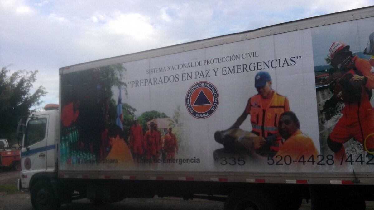 Moradores de San Antonio Rural agreden a rescatistas de Sinaproc con palos 