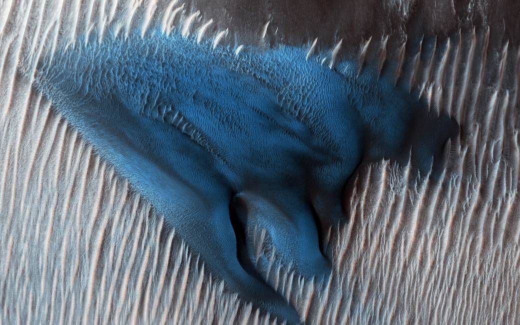 La Nasa capta un hermoso espectáculo visual en su exploración a Marte