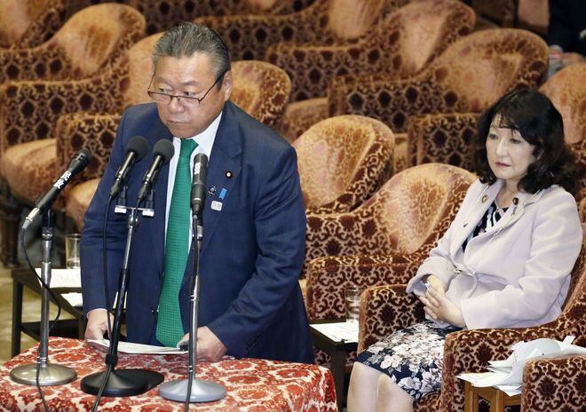 Escándalo en Japón. Ministro de ciberseguridad nunca ha usado una computadora