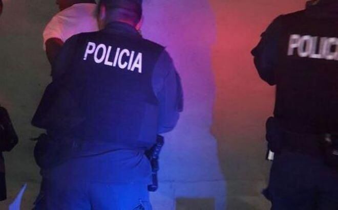 ¡Parada, chof, este es un asalto! Roban a pasajeros en bus de Torrijos Carter
