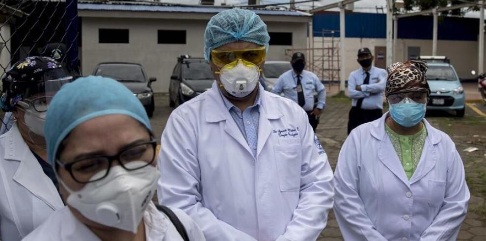 Médicos despedidos en medio de la pandemia en Nicaragua demandan su reintegro