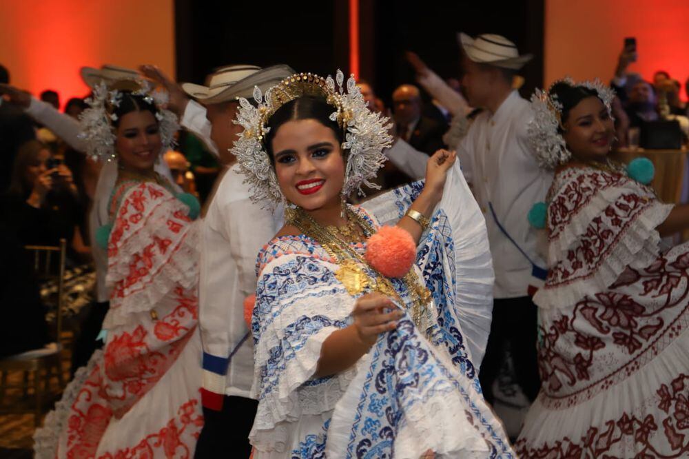 Dos años de relaciones entre China y Panamá