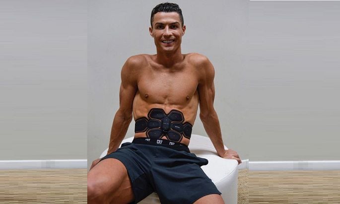 Cristiano Ronaldo invierte en clínica de implantes capilares en España