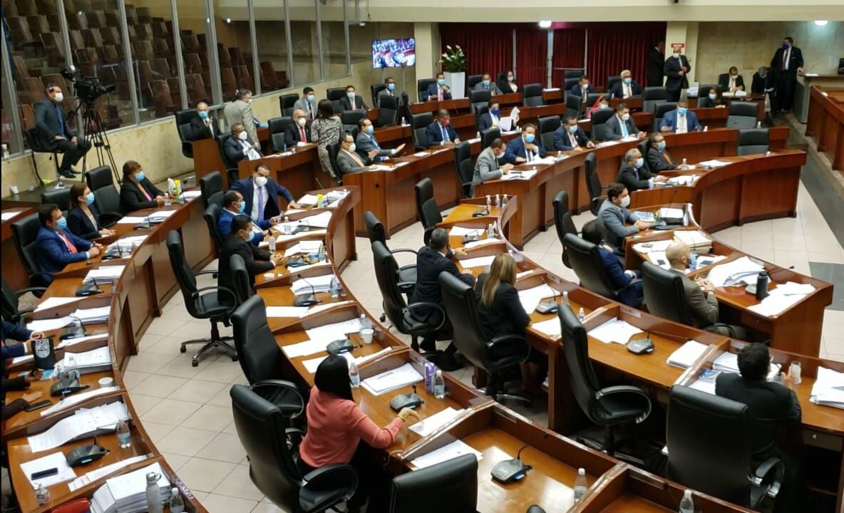 En el limbo las sesiones extraordinarias de la Asamblea Nacional