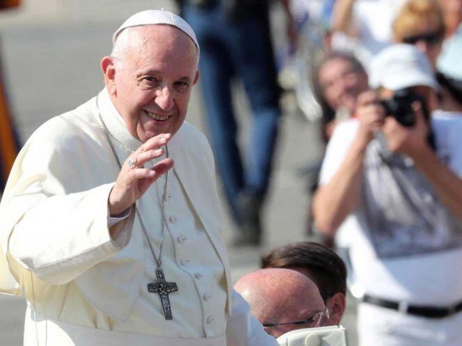 ¿Sacerdotes casados? El Papa abre el debate 