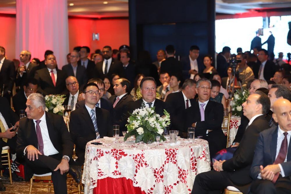 Dos años de relaciones entre China y Panamá