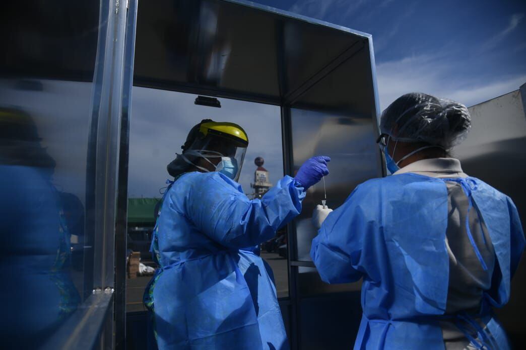 Panamá añade 11 víctimas por el nuevo coronavirus; casos superan los 103 mil en 192 días