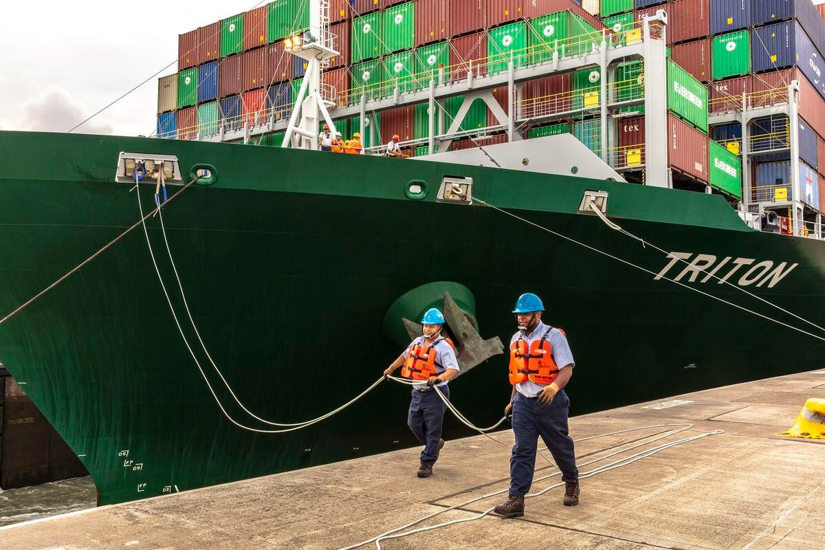 Buque establece nueva marca de capacidad y tamaño en el Canal de Panamá