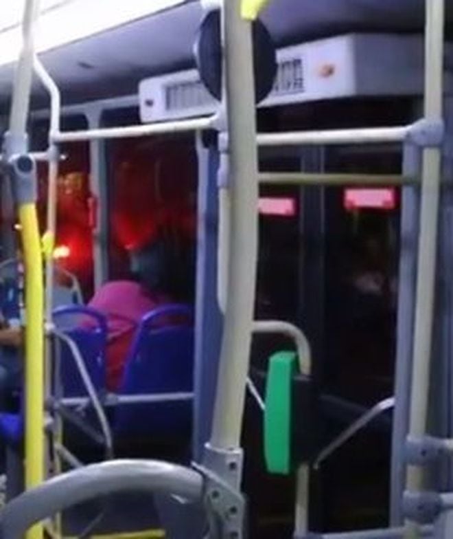  ¡AY, DIOS, UNA MUJER HERIDA! Alarma de incendio en Metrobús en Corredor Norte